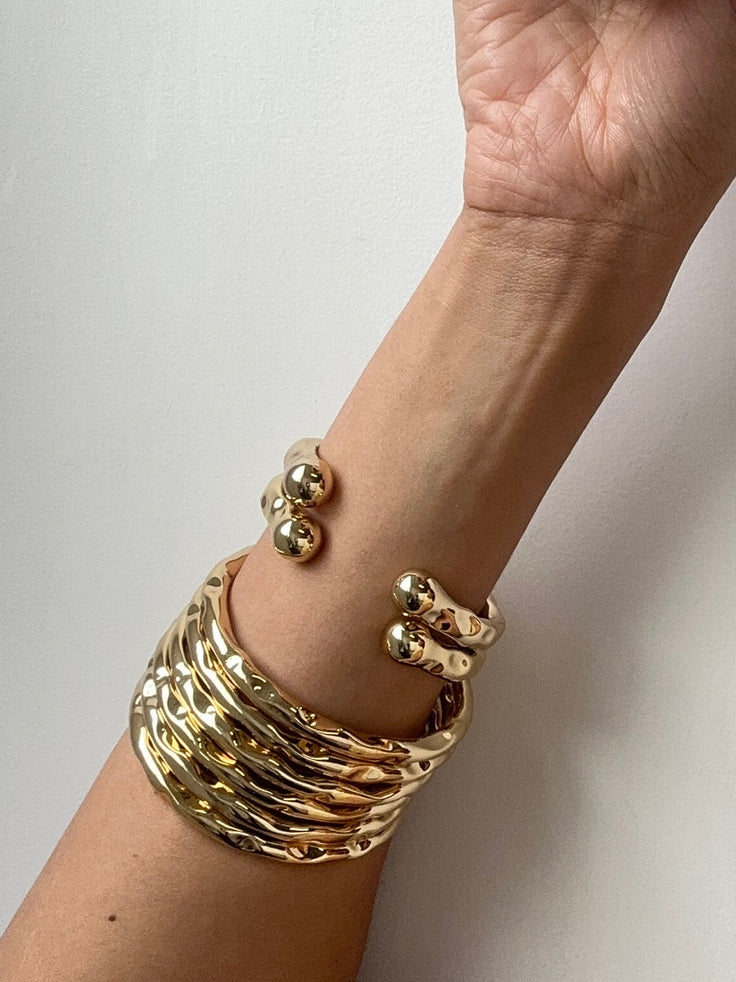 CRESCENT CUFF SET