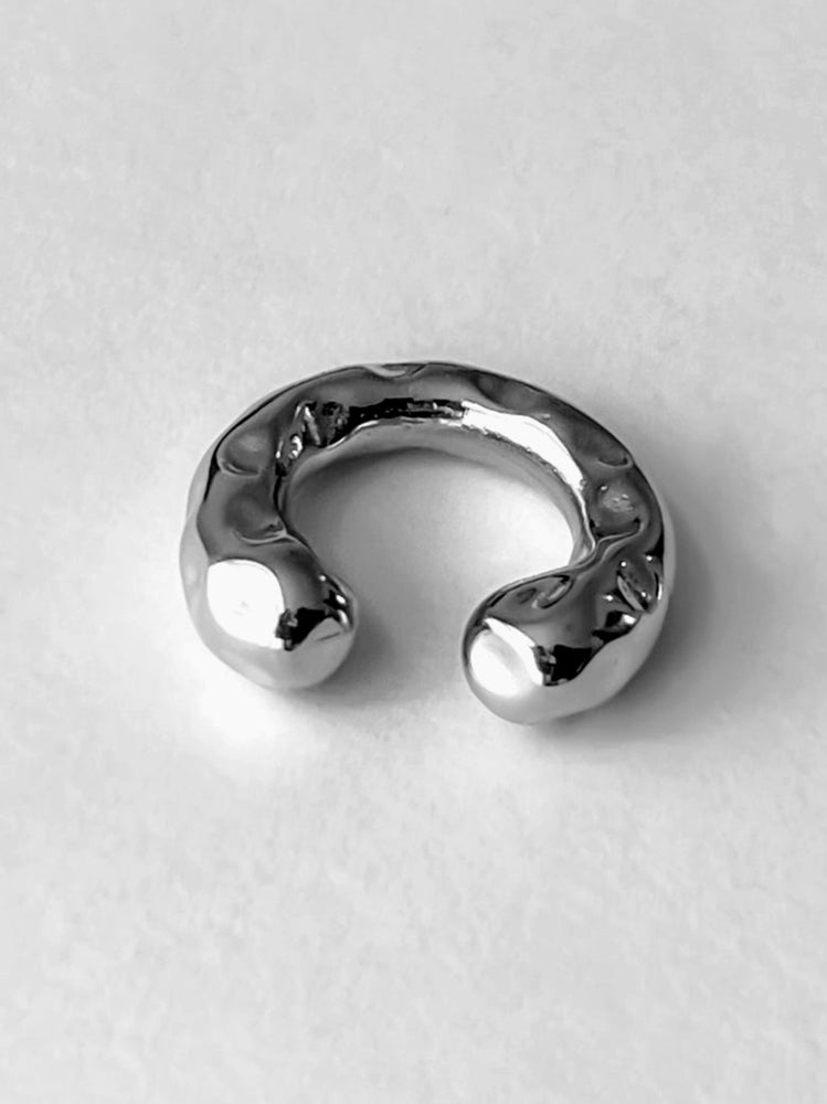 
                
                    Load image into Gallery viewer, LUNA RING | Silver
                
            